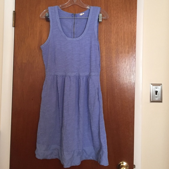 Excellent condition Jcrew dress. Worn a few times