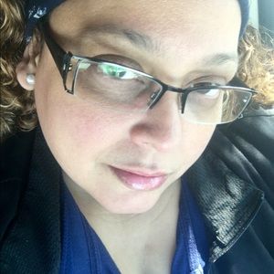 Meet your Posher, Candida