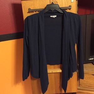 Long sleeve half shrug sweater