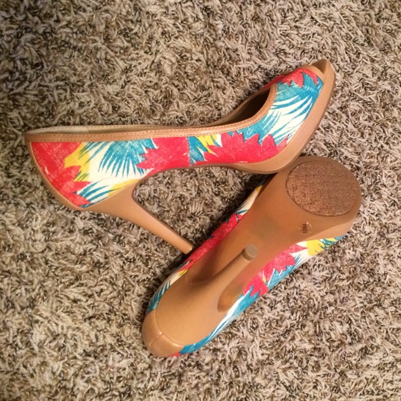 Antonio Melani heels - Picture 4 of 4