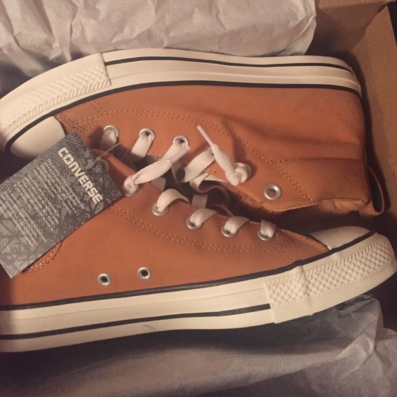 Leather chucks