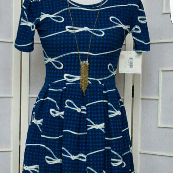 Lularoe Amelia