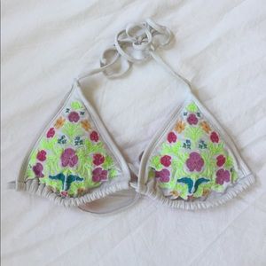 NWOT Embroidered Floral Bikini Top