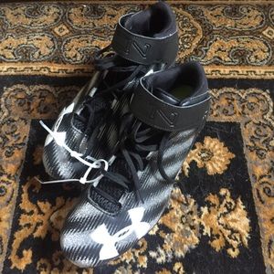 🆕 Under Armour Cleats