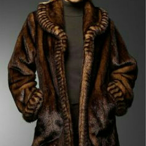 Dennis Basso Faux Fur Leopard coat