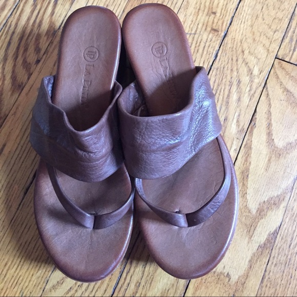 Brown Italian wedge sandals size 37