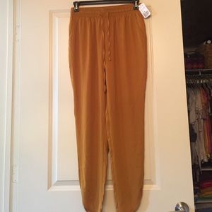 Forever 21 Genie like pants