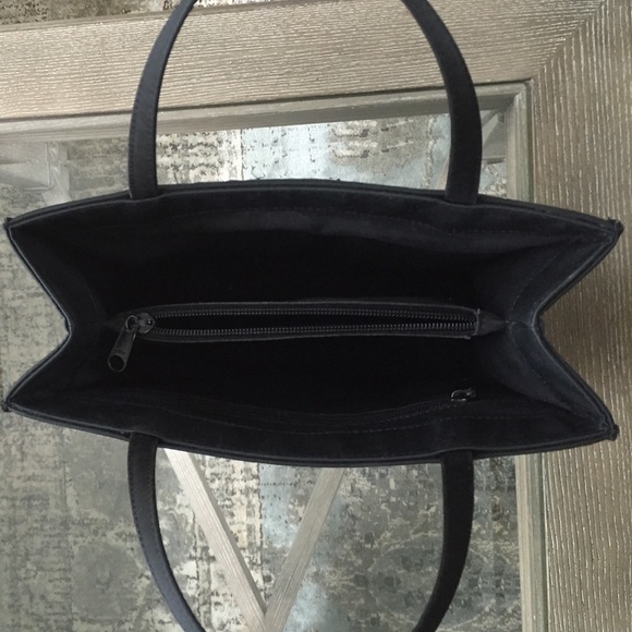 Purse - Picture 2 of 3