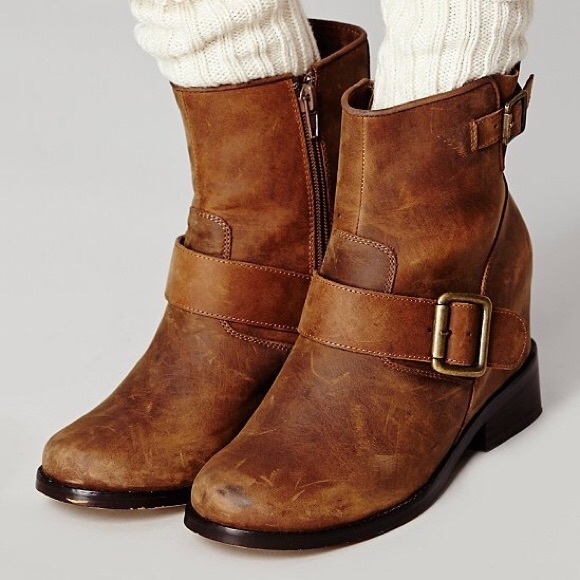 FREE PEOPLE Boots Distressed Wedges Shoes Booties - Picture 4 of 4