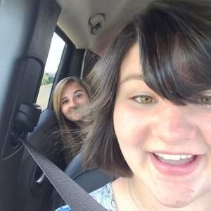 Meet your Posher, Casey