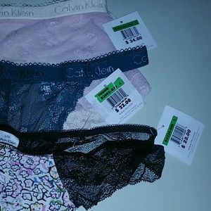 Set of 3 Calvin Klein panties L
