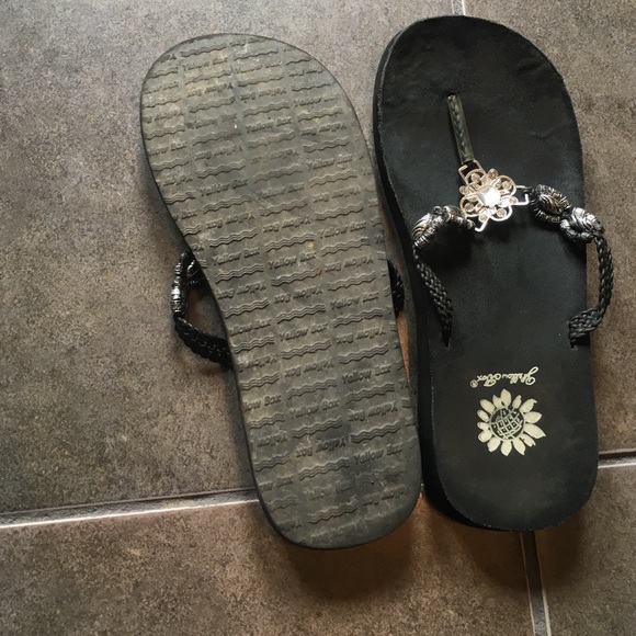 Yellow box flips - Picture 2 of 2