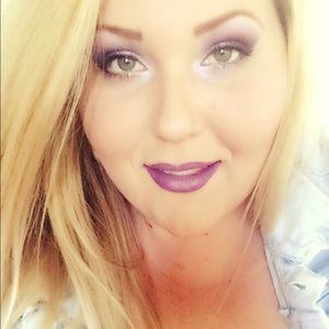 Meet your Posher, Ivana