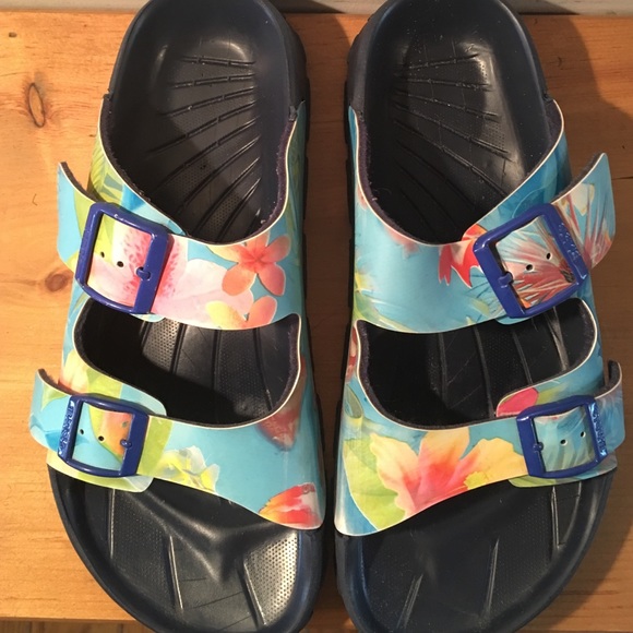 {Birkenstock} Sandals