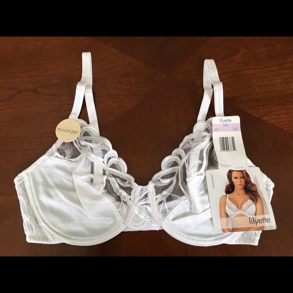 Maidenform Intimates & Sleepwear Maidenform Lilyette Minimizer Bra