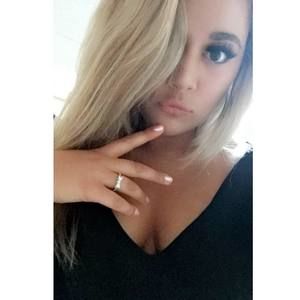 Meet your Posher, Vanessa