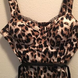 G By Guess Leopard Top!