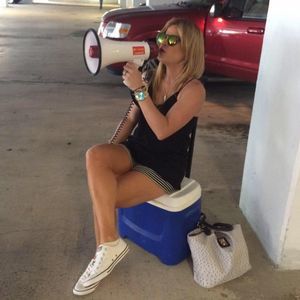 Meet your Posher, Liza