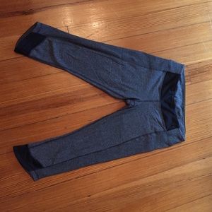 Grey and black lululemon crop leggings