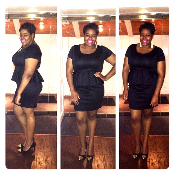 Beautiful Black Peplum Dress! (PLUS SIZE)