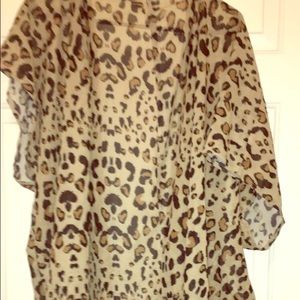 Plus Leopard print cover up