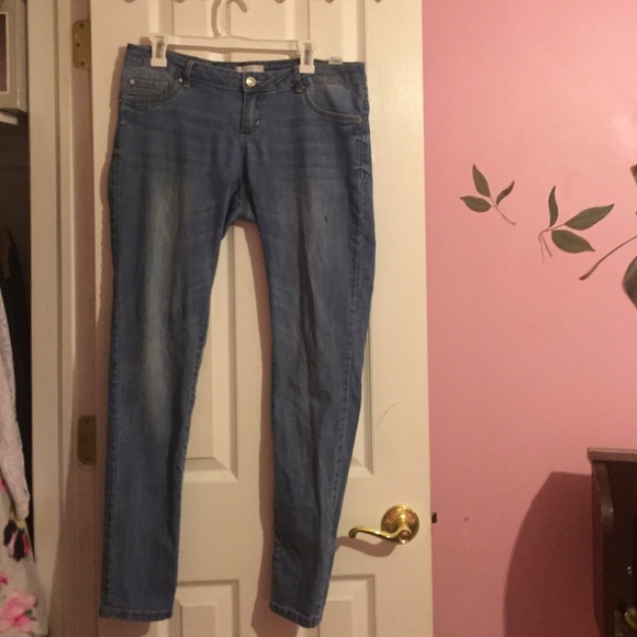 Garage size 13 stretchy jeans - Picture 1 of 2