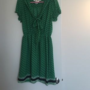 Fun green colorful dots lively dress!