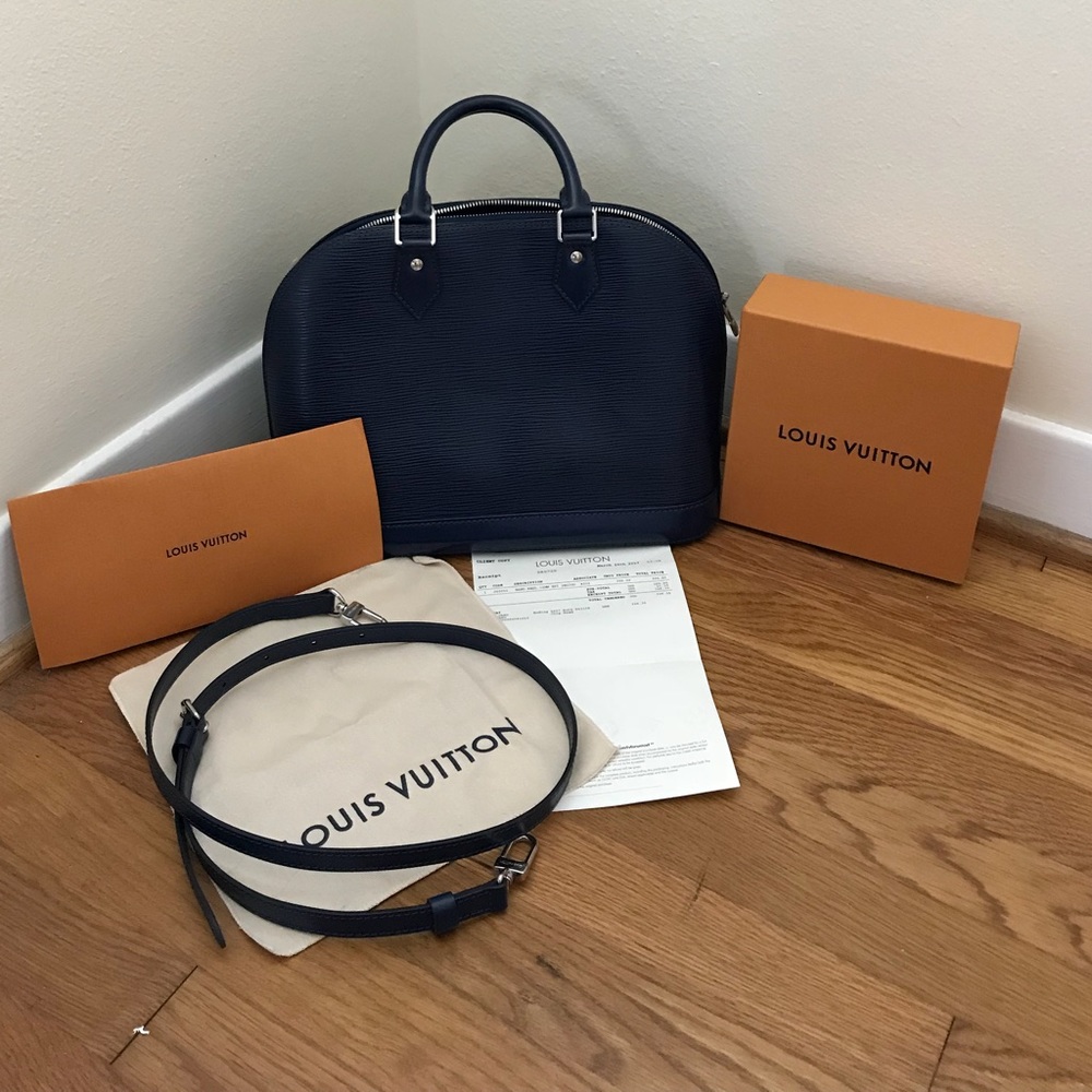 Louis Vuitton Indigo Blue Epi Alma PM + Long Strap