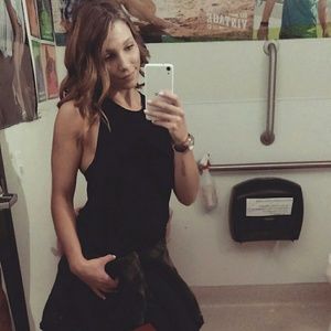 Meet your Posher, Nicole