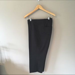 Ann Taylor black capri slacks