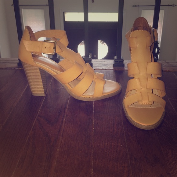 Bongo Leather Sandals
