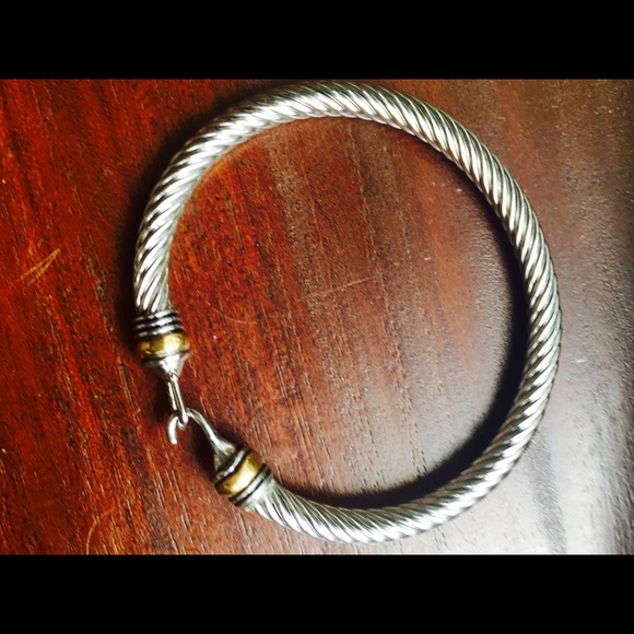 This is a Separate listing and NOT for Sale! - Picture 3 of 3