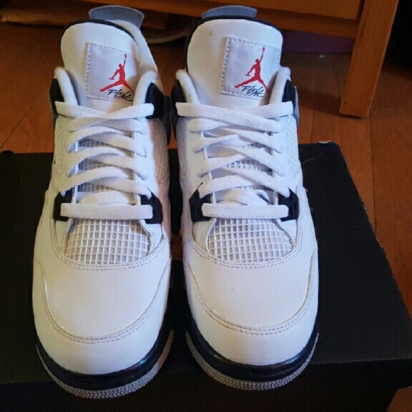 Jordan retro 4 ( nike edition)