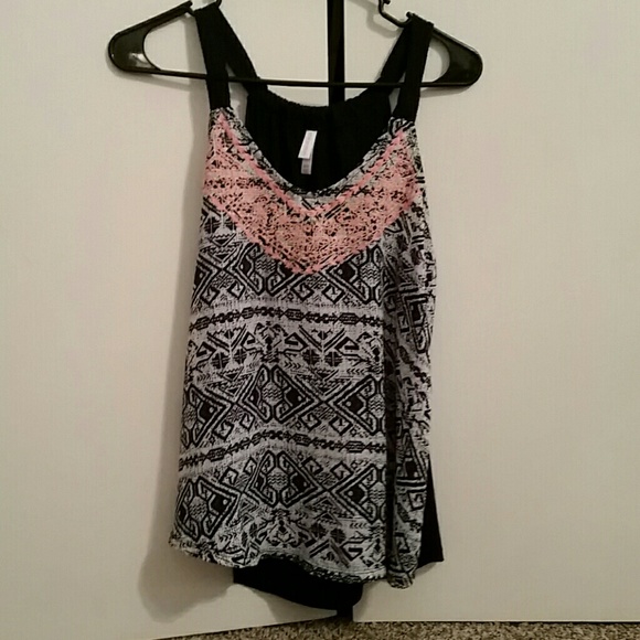 Medium embroidered tank top