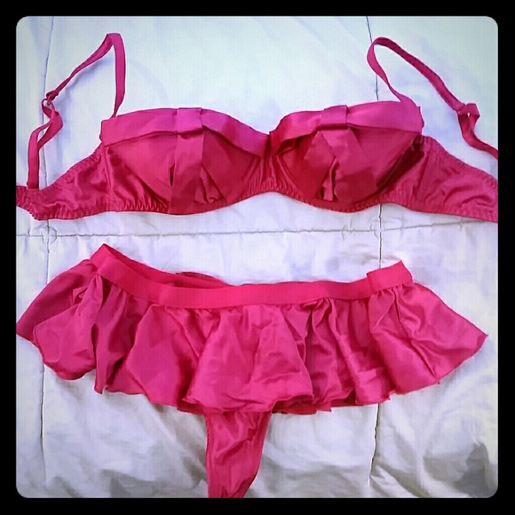 Sexy little things VS lingerie