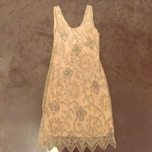 1920's recreation dazzling dress