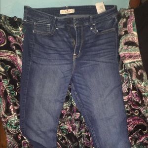 Hollister Super Skinny High Waisted Jeans