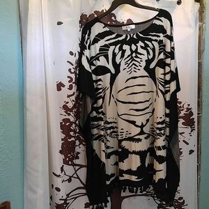 S. Line tiger tunic size large