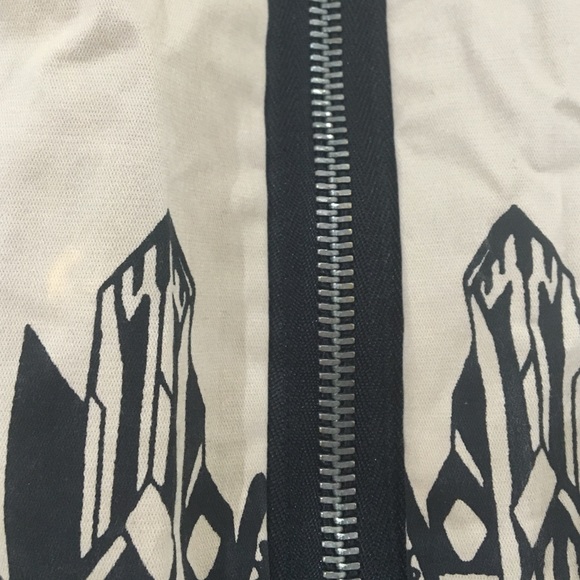 Gap zippered dress with graphic pattern - Picture 3 of 4