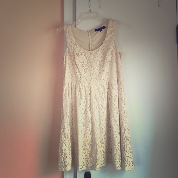 Lace zip up dress