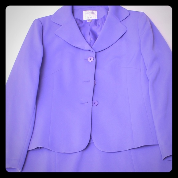 Women's suit
