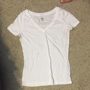 White t-shirt
