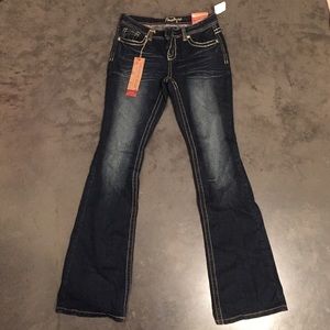 Boot cut jeans