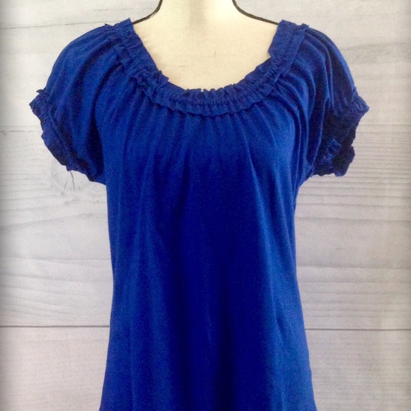 Super cute top - Picture 1 of 3