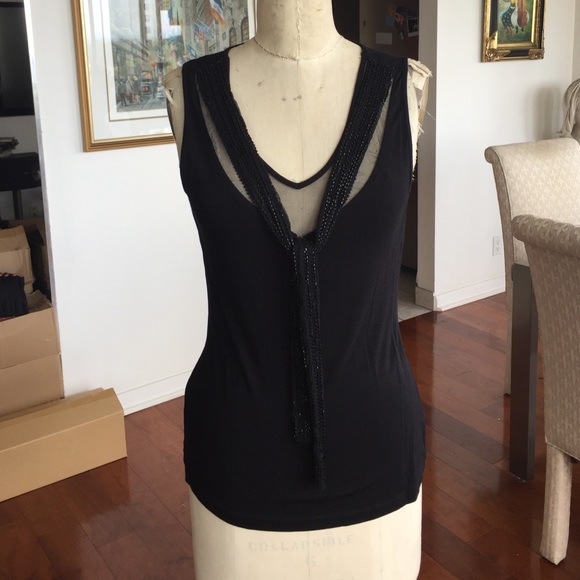 Tie top