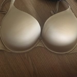 BRAND NEW Lane bryant 44B PLUS SIZE SMOOTboostBRA