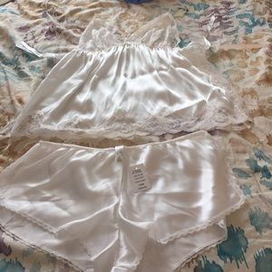 Off White Sexy Lingerie!