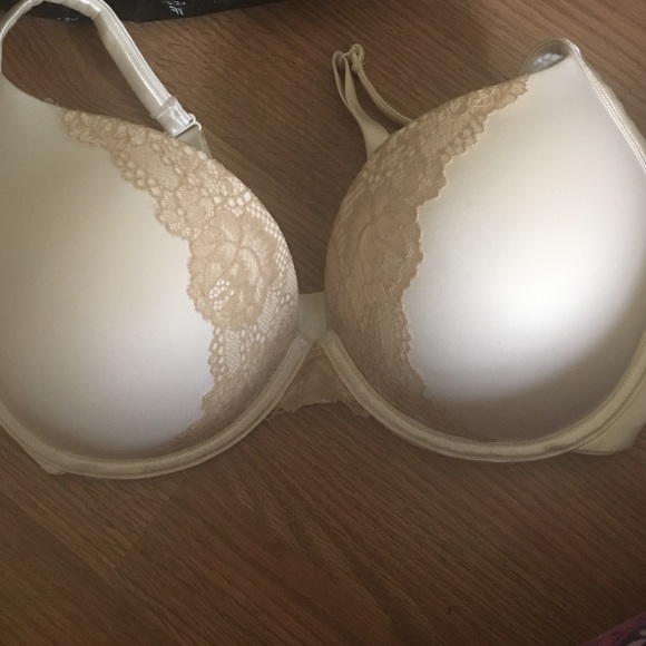 BRAND NEW Lane bryant 44B PLUS SIZE SMOOTHboostBRA