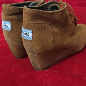 Toms Wedges