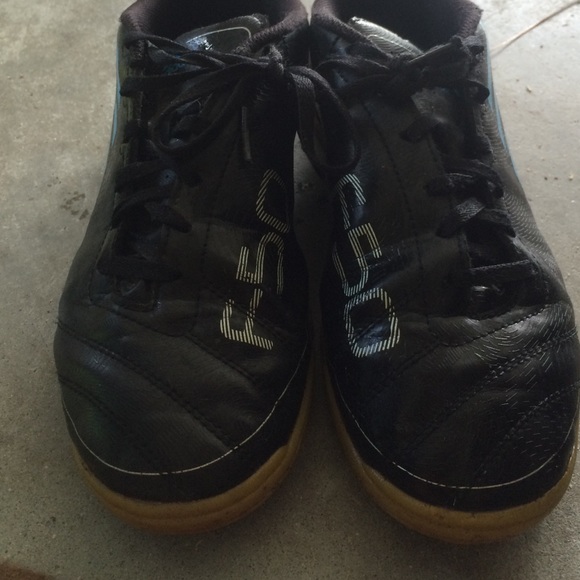 F50 adidas indoor sneaker